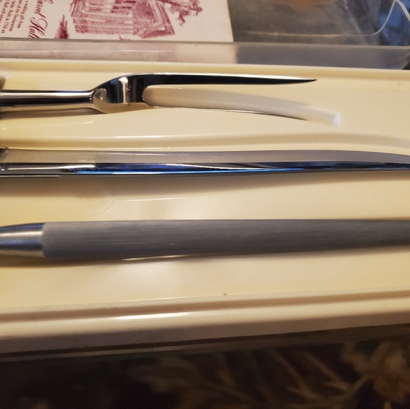 3-Piece Carvel Hill Fine Carving Set by Briddell - Picture 5 of 10